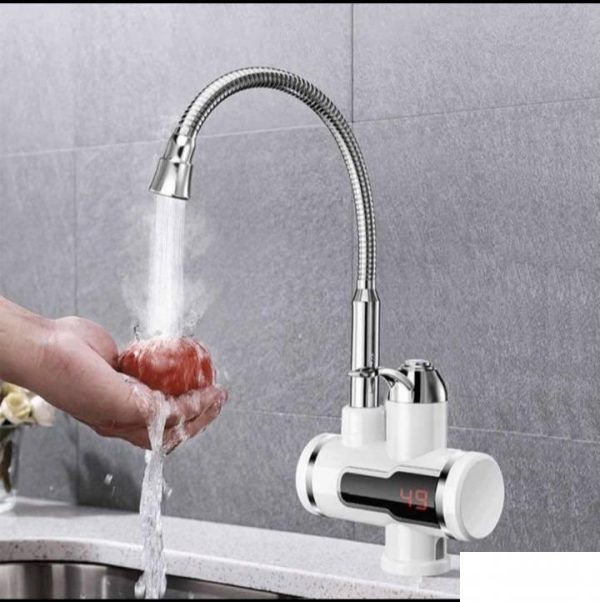 Delimano protočna slavina-bojler sa gibljivim crevom