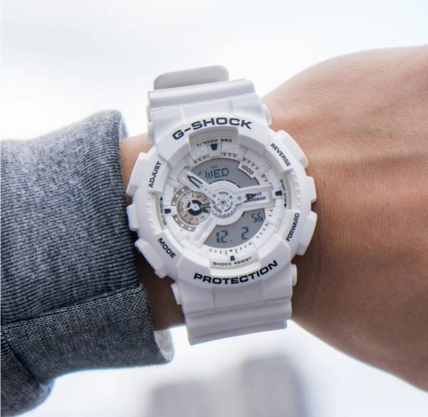 G-Shock Digitalni Sat, Beli