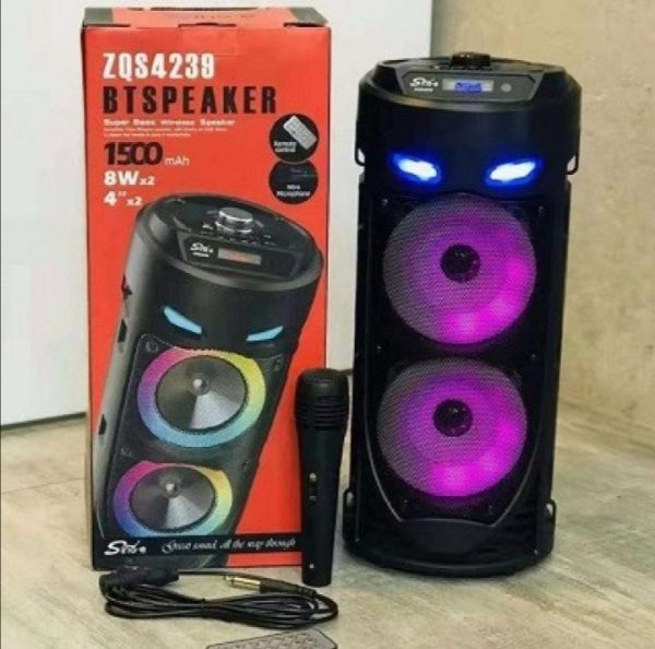 Bluetooth Karaoke Zvučnik sa Mikrofonom ZQS-4239