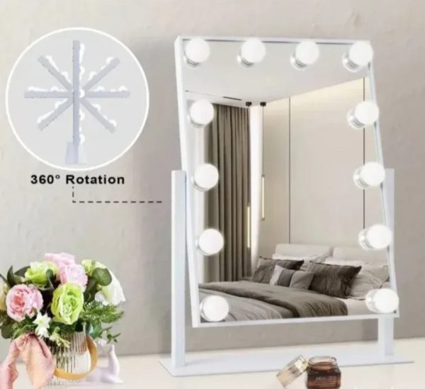 Kozmetičko Ogledalo sa 12 LED Sijalica - Holivudski Stil