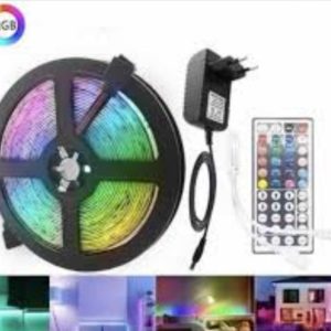 LED RGB Traka 10 m sa Daljinskim Upravljačem