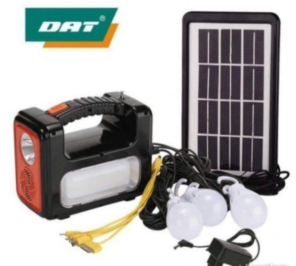 Solarni Sistem za Osvetljenje sa 3 Sijalice, Radiom i Bluetoothom