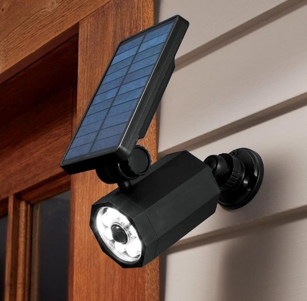 Solarna Lampa sa Lažnom Kamerom XF-709